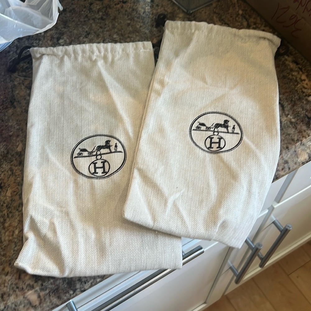 Dust bag